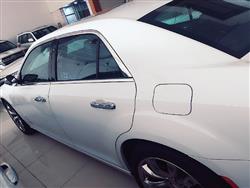 كرايسلر 300
